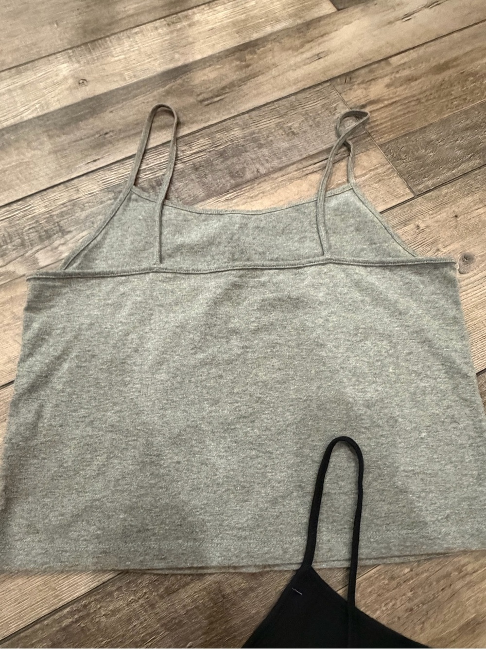 Women’s Wild Fable Cropped Cami Tank Tops (3) - Picture 9 of 11